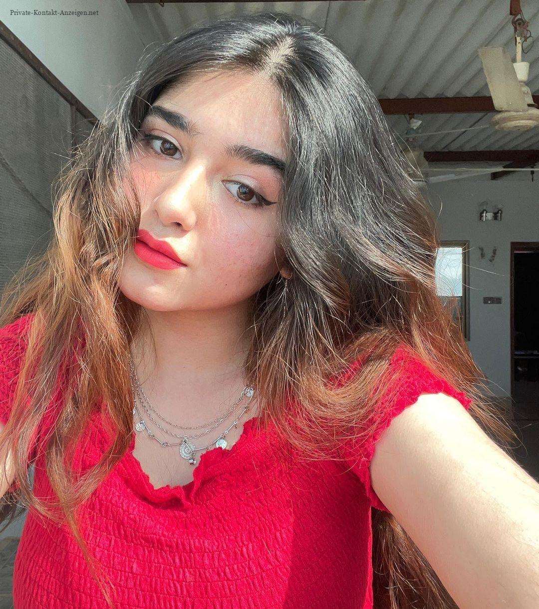 Elliwett aus Datteln - Vorliebe: Reizwäsche